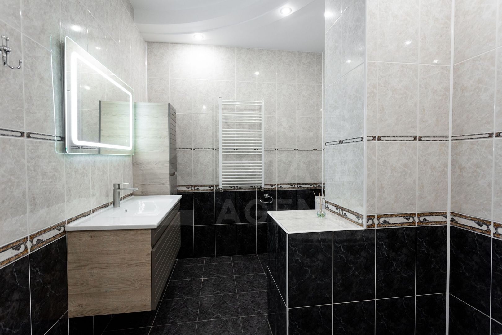 Chirie, apartament, 5 camere, strada Petru Rareș, Centru - Poză 19