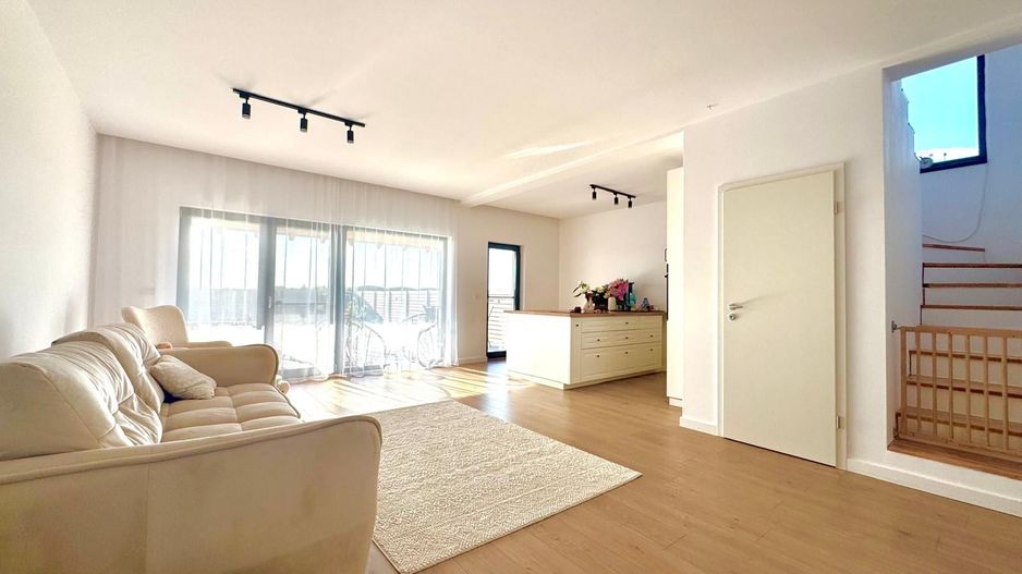 Duplex cu 5 camere mobilat și utilat complet |Săcălaz| - Poză 3