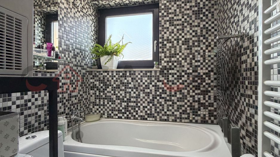3 camere Borhanci, 70mp + parcare inclusa in pret - Poză 7