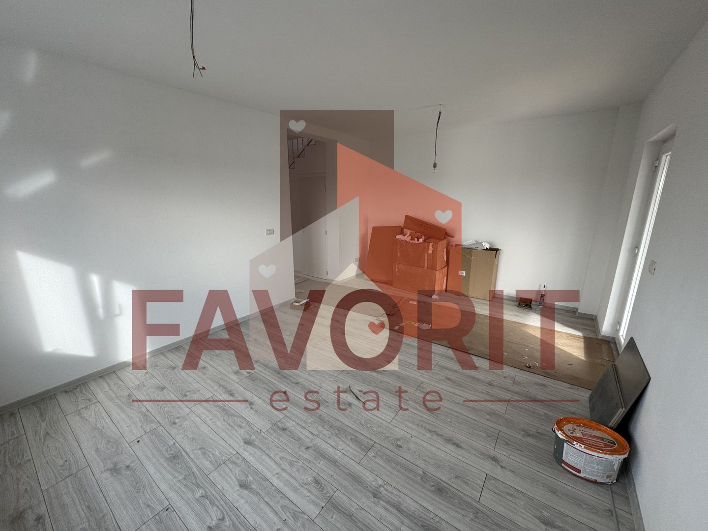 Finisat la cheie. Bucatarie inchisa. 311 mp teren - Poză 5