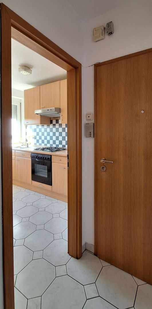 Apartament cu 2 camere - P-ta 700/Business Center - Poză 4