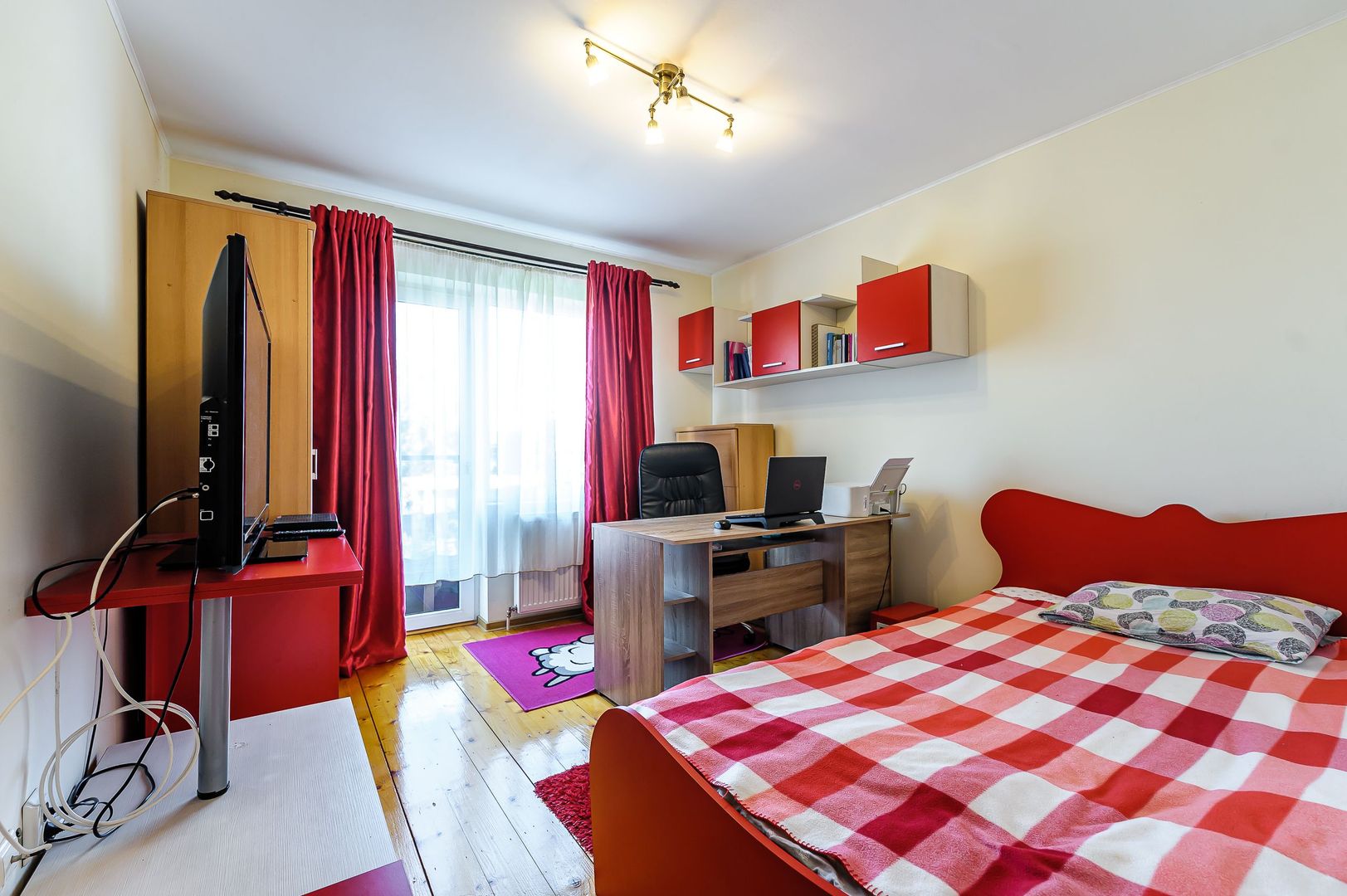 Casă înșiruită în Gradiște cu garaj - Poză 6