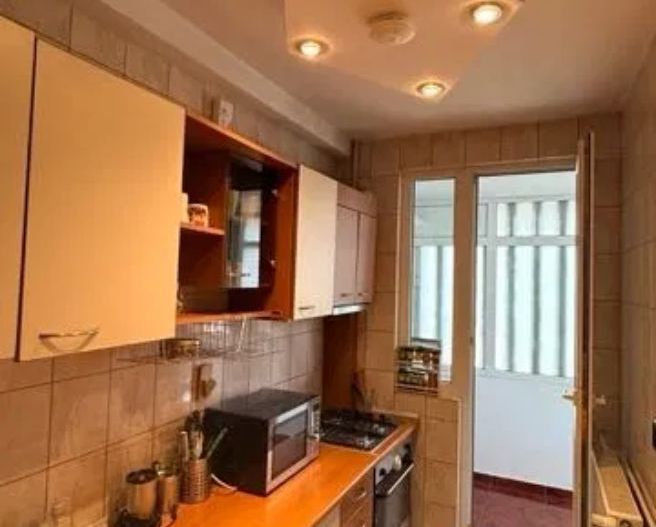 AP. 2 CAMERE ANTIAERIANA, BUCATARIE INCHISA, MOBILAT/UTILAT MODERN - Poză 2