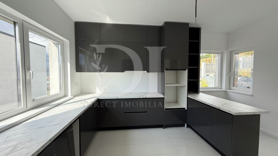 Casa individuală | Zona străzii Narciselor , Florești - Poză 2