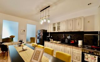 Apartament spațios, 3 camere, 100 mp, terasa, lângă Parcul Central. - Poză 6