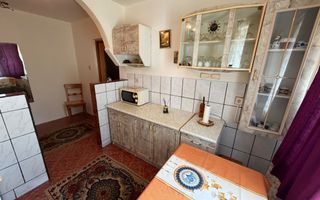 Apartament 2 camere, parter - Cugir - Poză 10