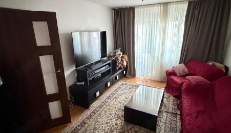 Apartament cu 3 camere de vânzare – Crângași