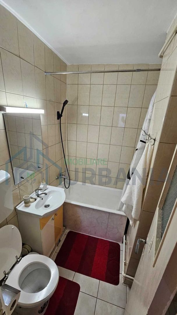 Apartament decomandat 3 camere zona Alexandru - Poză 4