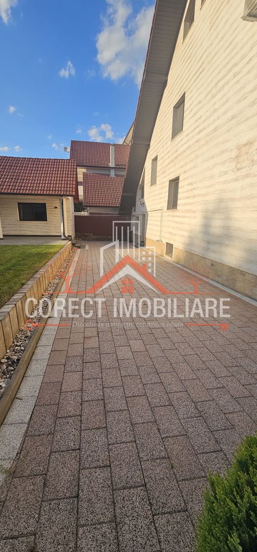 Casă premium D+P+E cu anexe si teren generos - Poză 47