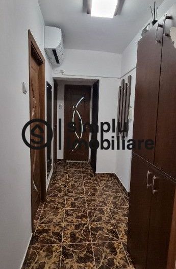 2 decomandate ultracentral, etaj 2, centrala - 450 Euro - Poză 11