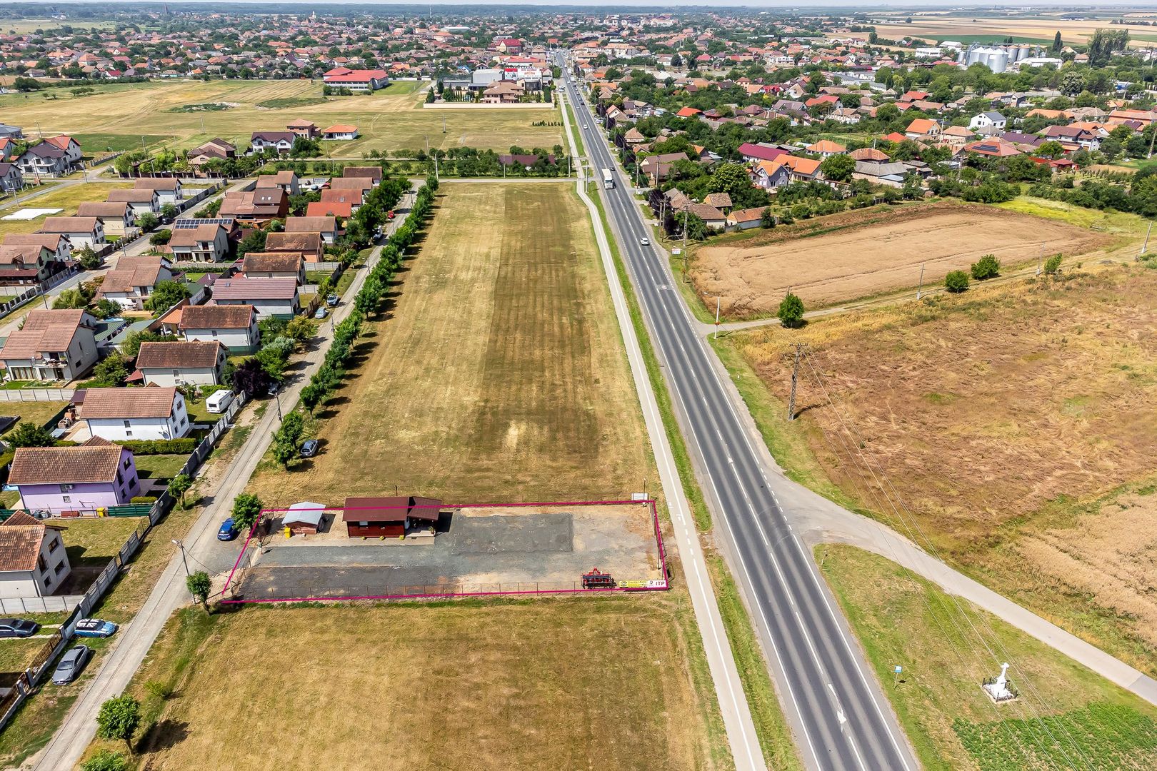 Închiriere Spațiu și Teren în Pecica – Ideal pentru Showroom - Poză 4