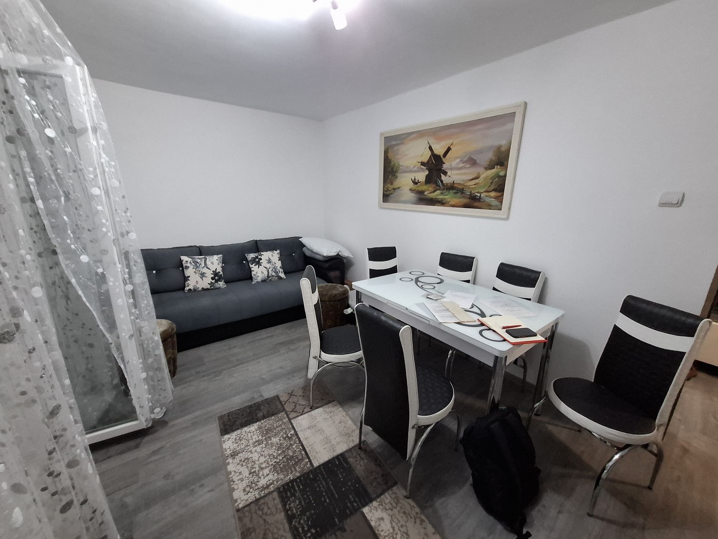 🏠 Apartament 2 camere, complet renovat – Zona Narcisa (Edeea) - Poză 1