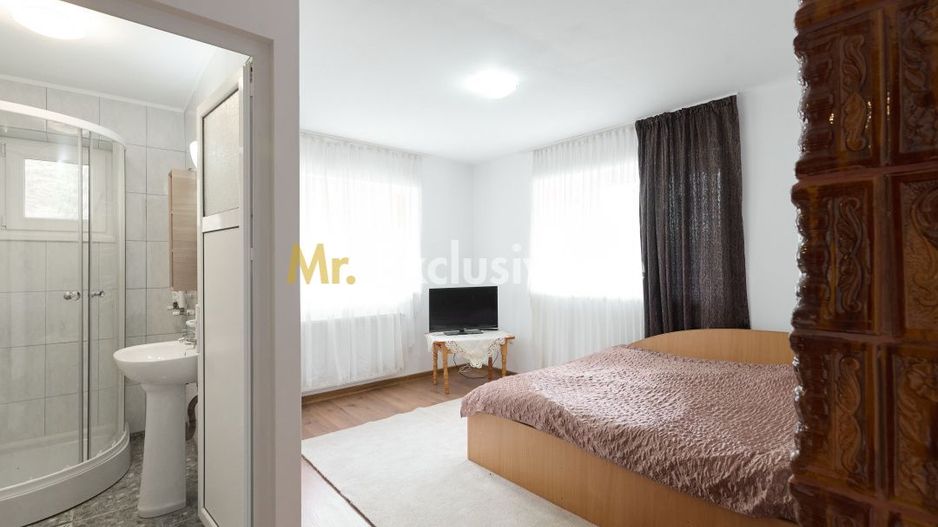 Casa de vacanta sau pensiune in Dâmbovicioara 5 camere, 5 bai, 6412 mp teren - Poză 9