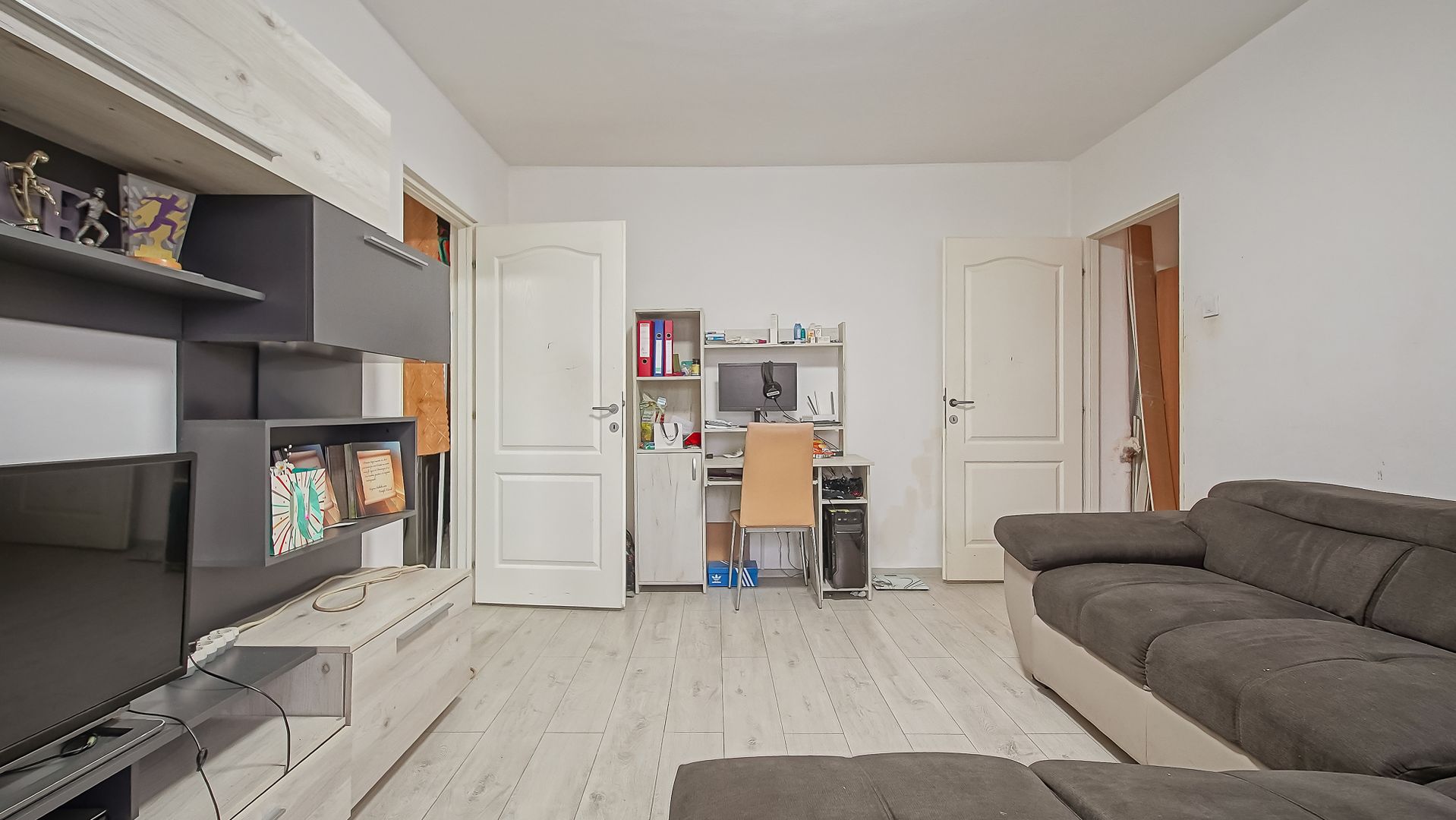 Apartament 2 Camere | Mobilat | Cartier Noua | Comision 0% - Poză 2