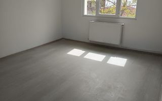 Etaj 2-Apartament 2 Camere -Decomandat 56mp! Renovat! - Poză 2