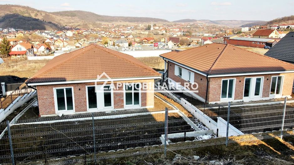 Casa 5 camere la cheie 175mp,520mp teren,mobilată și utilată - Poză 26