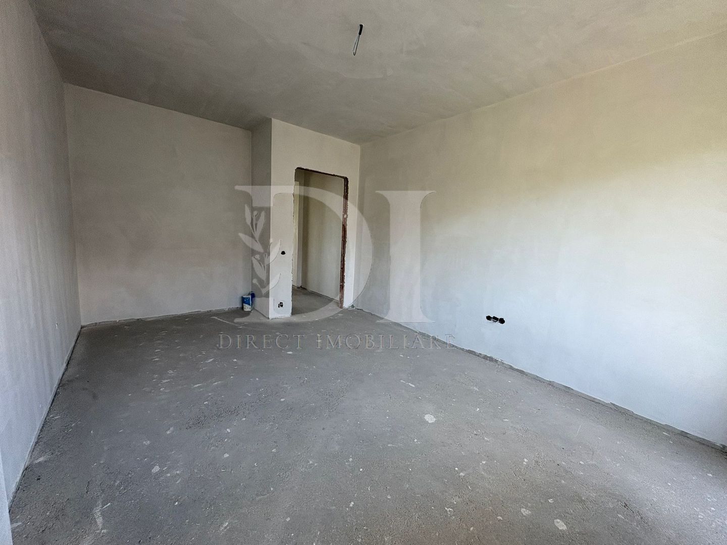 Apartament decomandat - Poză 3