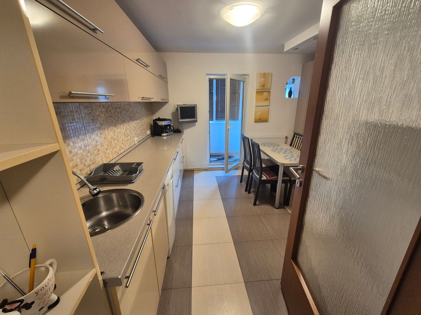 Închiriez apartament 2 camere Micro 4 - Poză 10