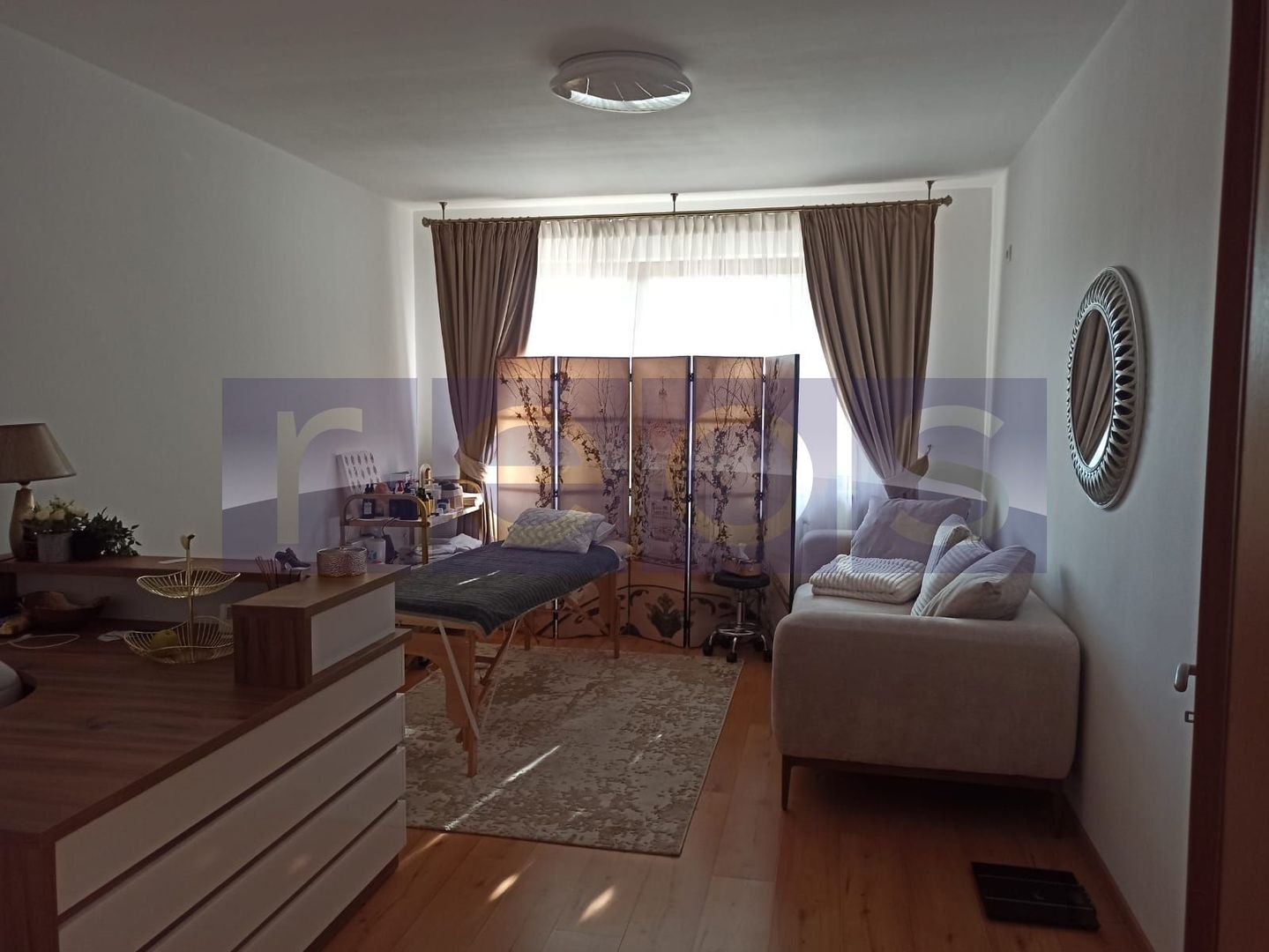 VANZARE 2 CAMERE | PARTER | 80 MP | LOC PARCARE | AEROGARII | LUMINOS - Poză 2