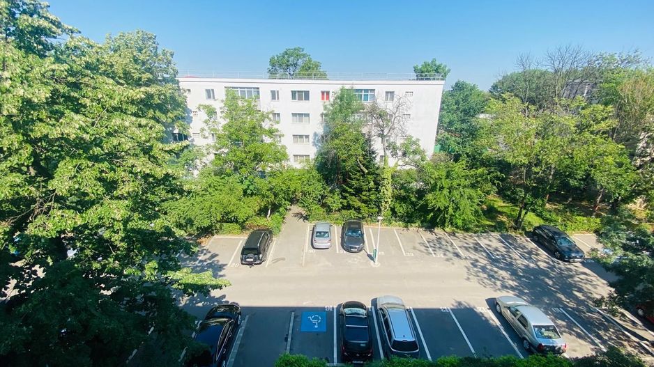 3 camere Apusului | Bloc reabilitat - Poză 9