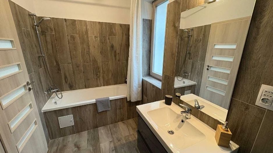 BRASADAS închiriază garsoniera in zona Unirii 2018 balcon. - Poză 7