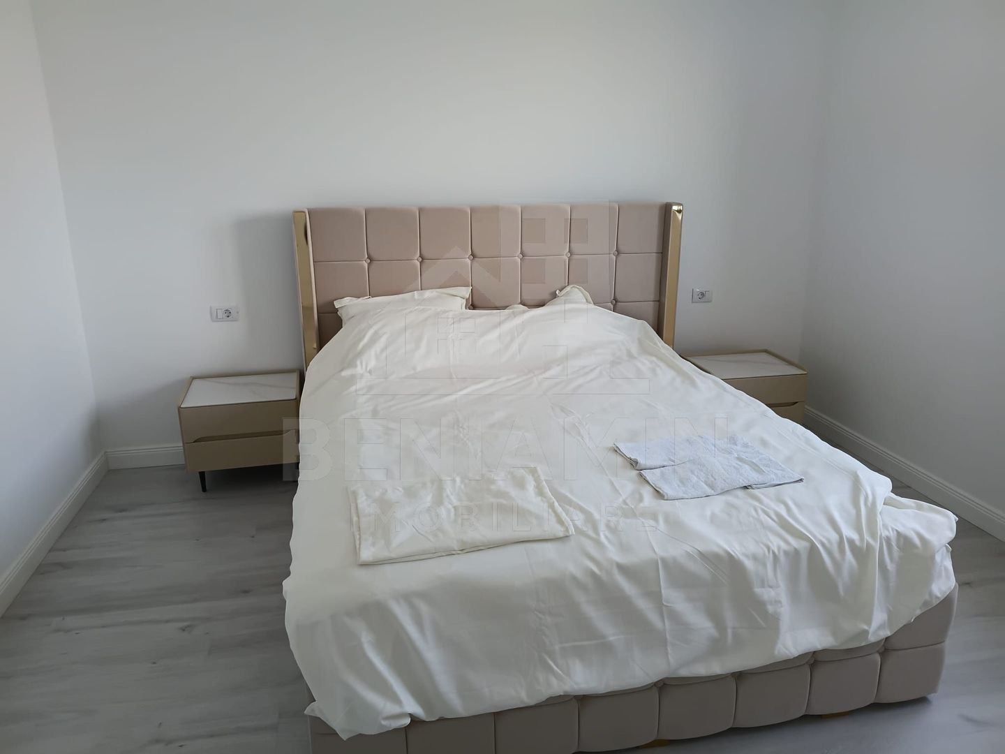 Casa noua 4 dormitoare 2 bai P+1 zona Selgros Teilor - Poză 13