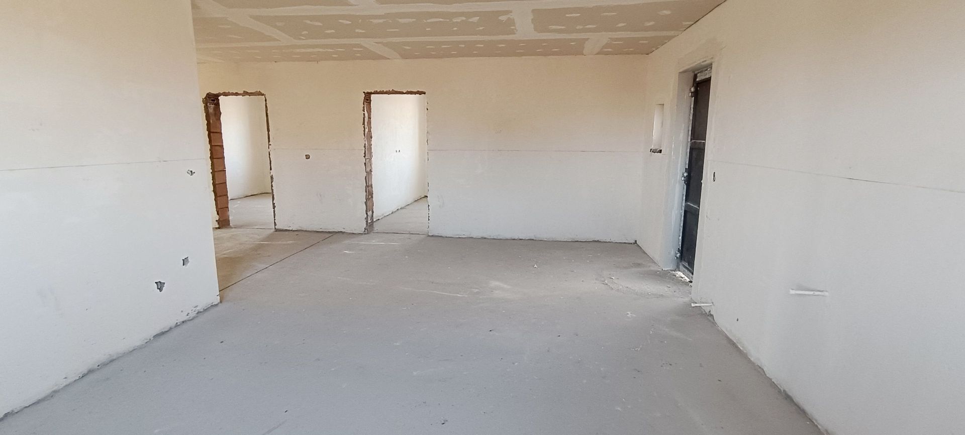 Casa din caramida in zona Izvor-168mp - Poză 4