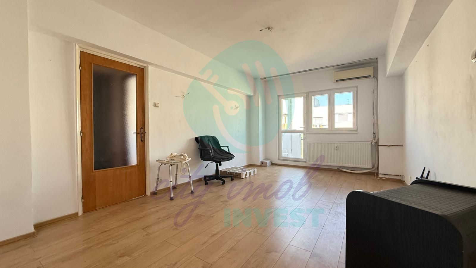 3 camere lanaga METROU si Parc - Poză 2