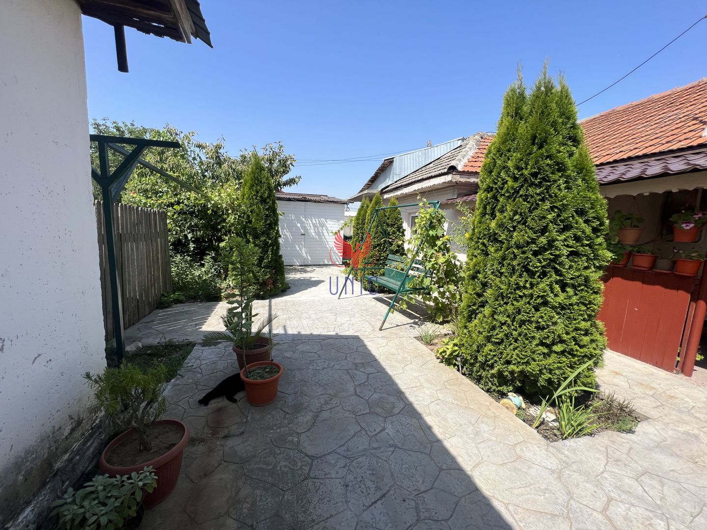 Casa Impartita in 3 Apartamente, Bariera Valcii - Poză 6