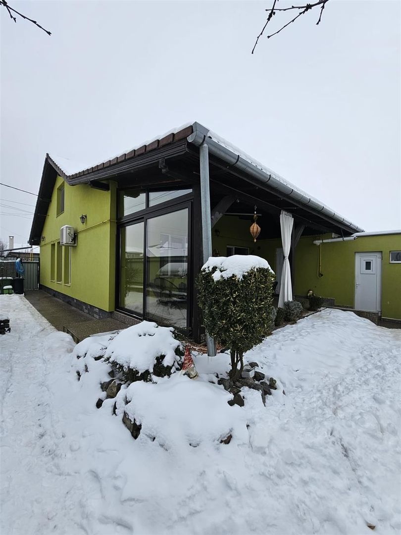 Casa  Santandrei mobilata utilata - Poză 1