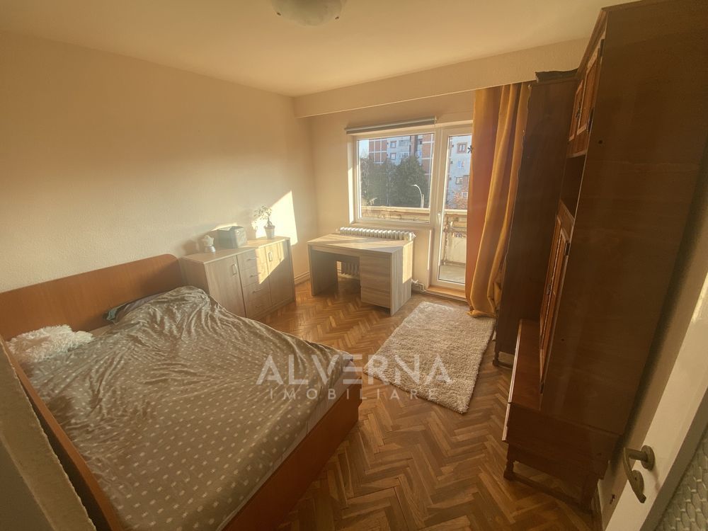 Apartament 4 camere | 90 mp | 2 balcoane | zona Bd.  Nicolae Titulescu - Poză 2