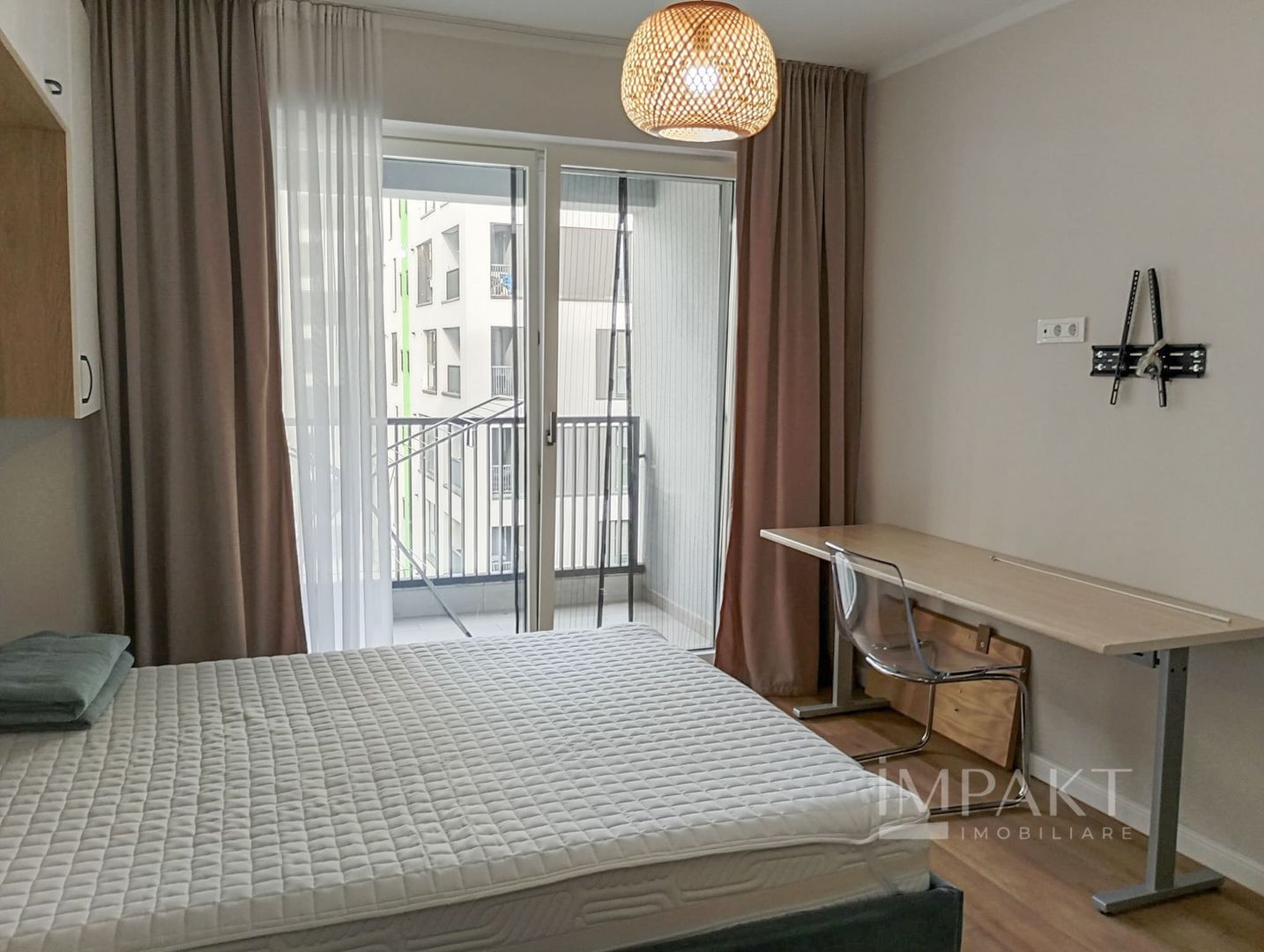 Apartament 3 camere la Cheie in zona Vivo ! - Poză 6