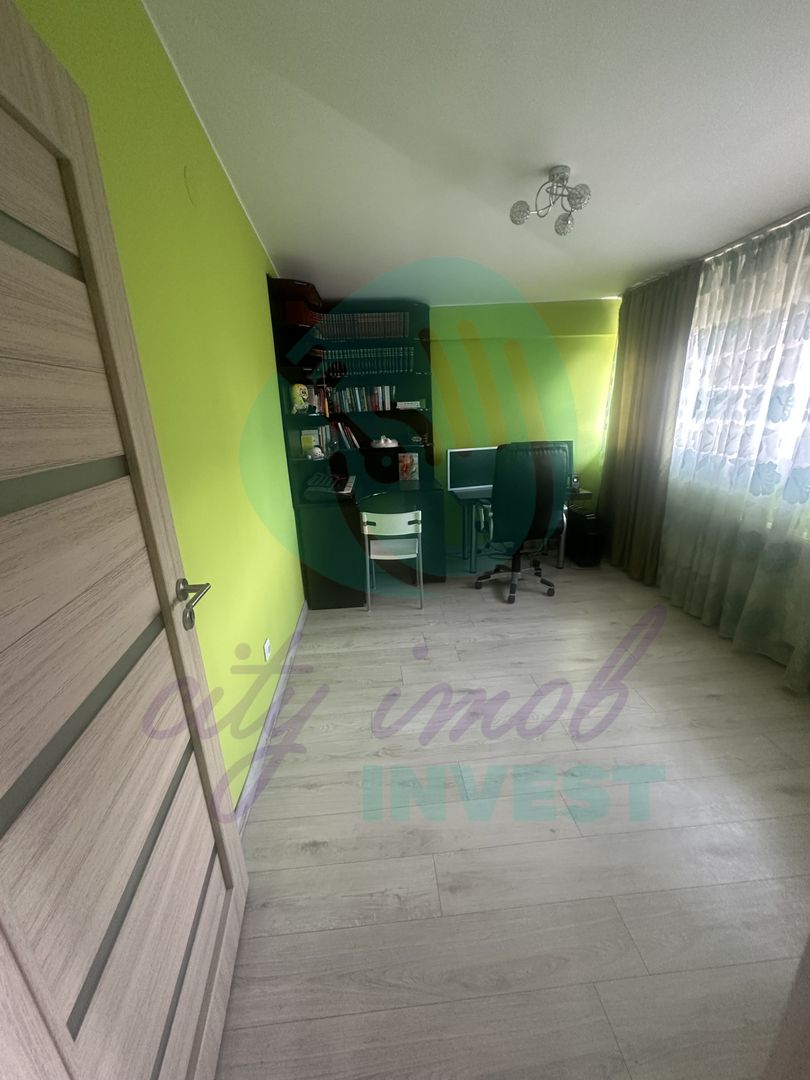 Casa cu teren de 792 mp - Poză 17