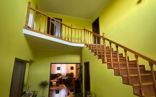 Duplex spațios cu garaj - Poză 18