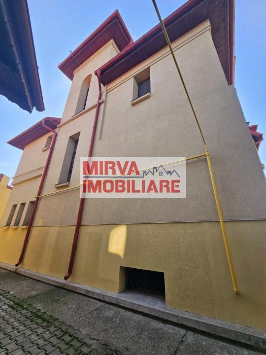 🏢 Spațiu de birouri – 5 camere, 3 băi – Mansardă vilă, Central - Poză 86