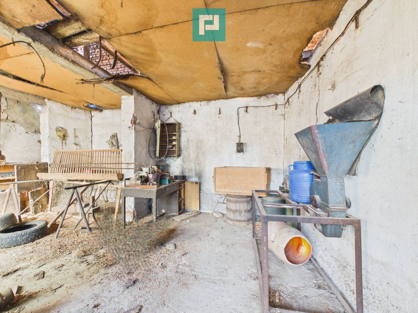 Casă cu 5 camere, în orașul Sebiș, Arad - Poză 25