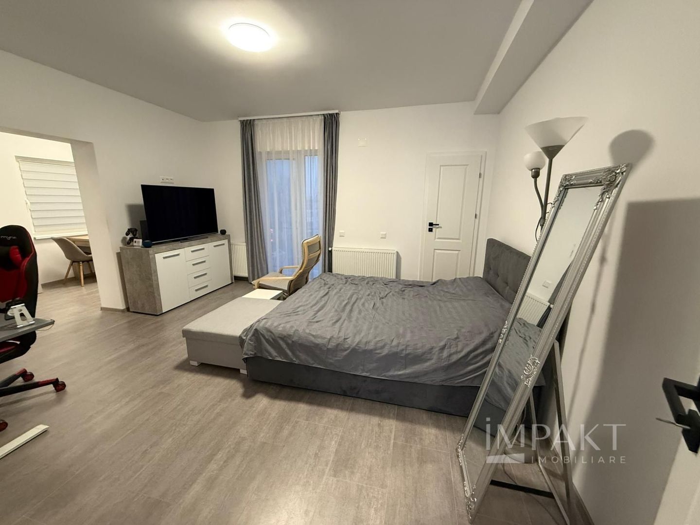 Apartament modern, zona UMF - Poză 1