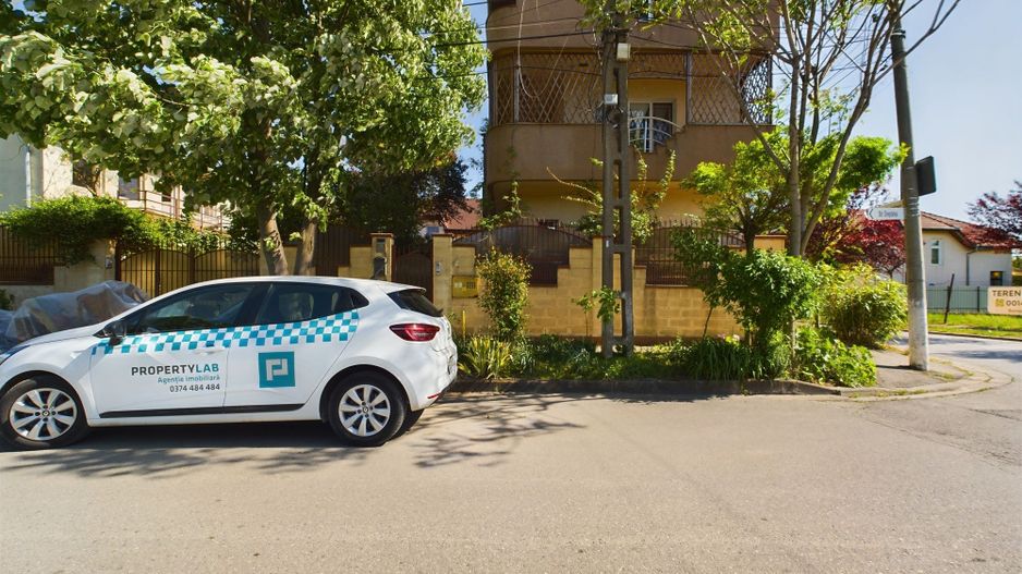 Două case în curte, la 2 minute de Shopping City - Poză 1