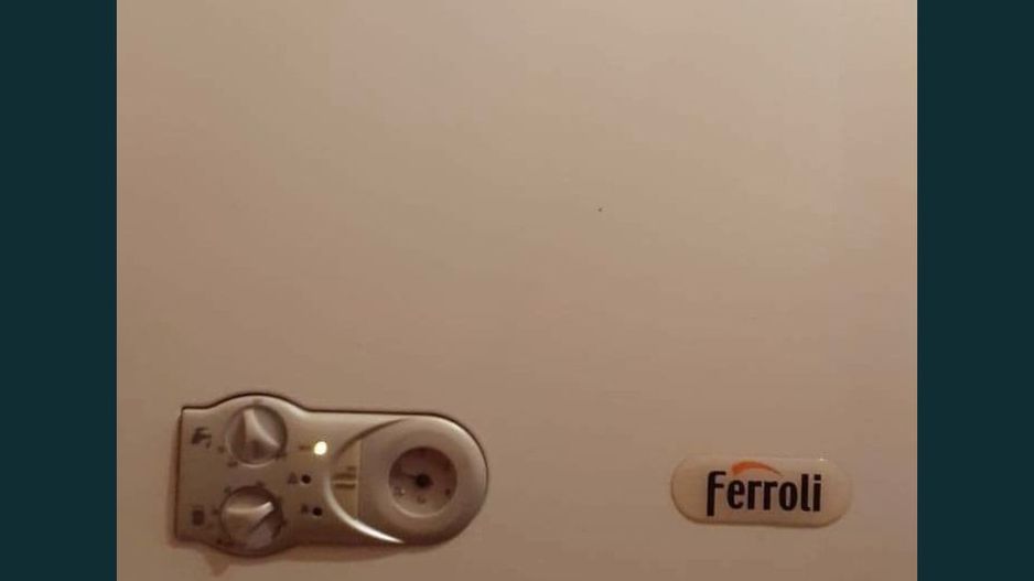 Apartament 3 camere aproape de centru - Poză 4