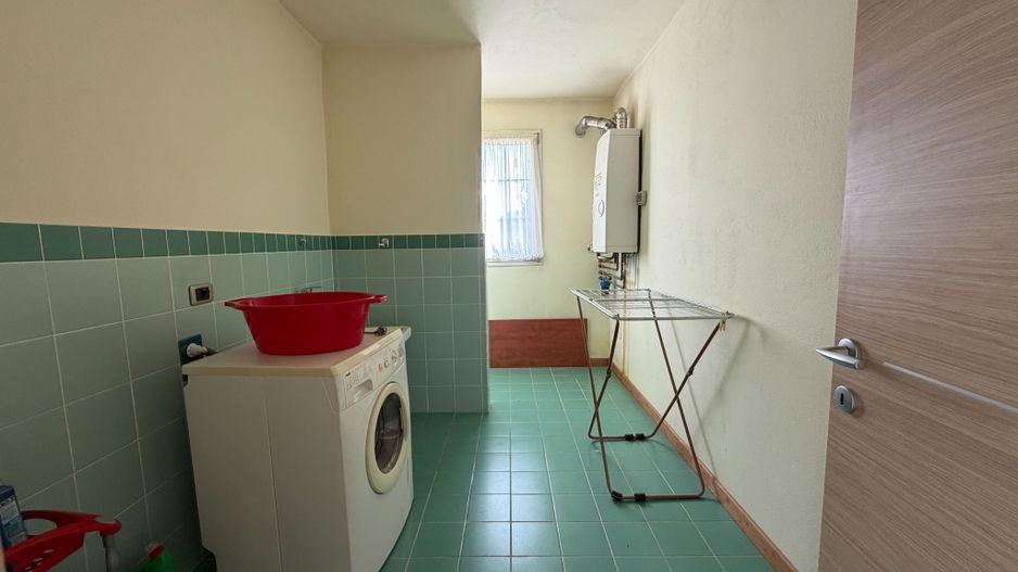 Casa cu teren 10.000mp si foarte multe posibilitati - Poză 16