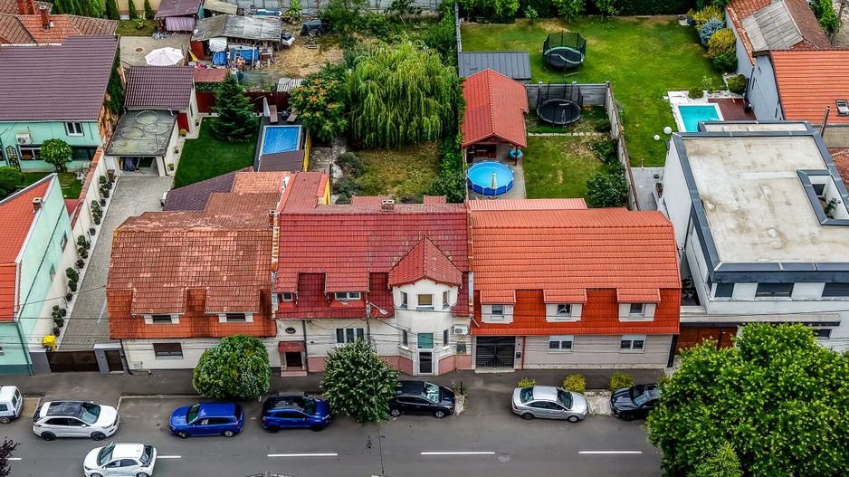 Casa Solida cu Mansarda in Zona Excelenta Parneava - Poză 10