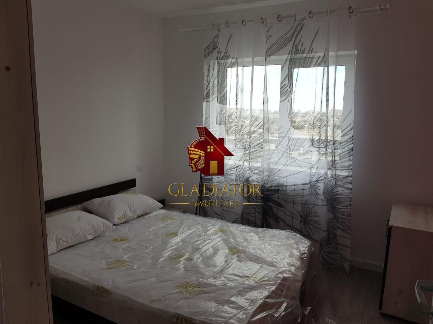 Chirie 3 camere Tg Cucu Independentei mobilat si utilat - Poză 9