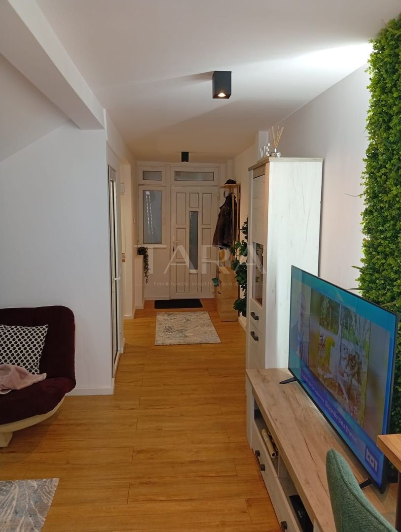 Apartament tip mansardă, renovat, mobilat la comandă, Florești. - Poză 4