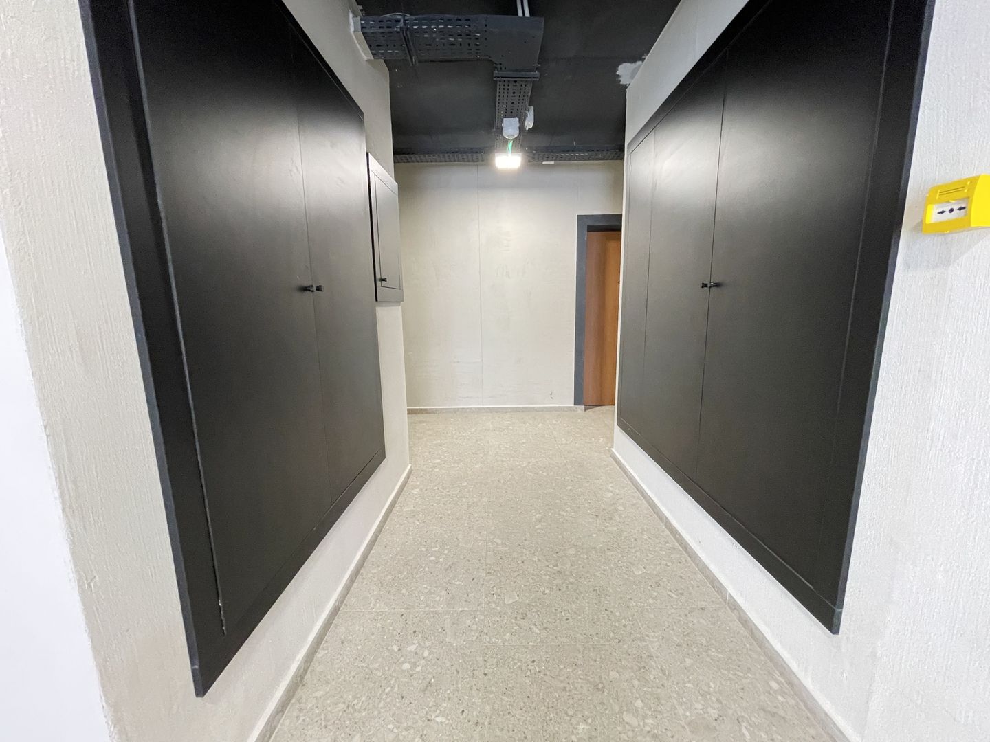 Apartament cu trei camere bloc nou -Torontalului - Poză 14