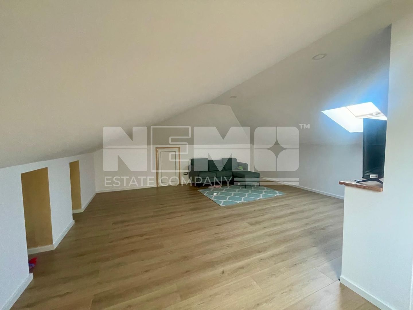 CASA MODERNA CU 4 CAMERE SI CURTE | 161 MP+48 MP ANEXA | VOLOVAT - Poză 17