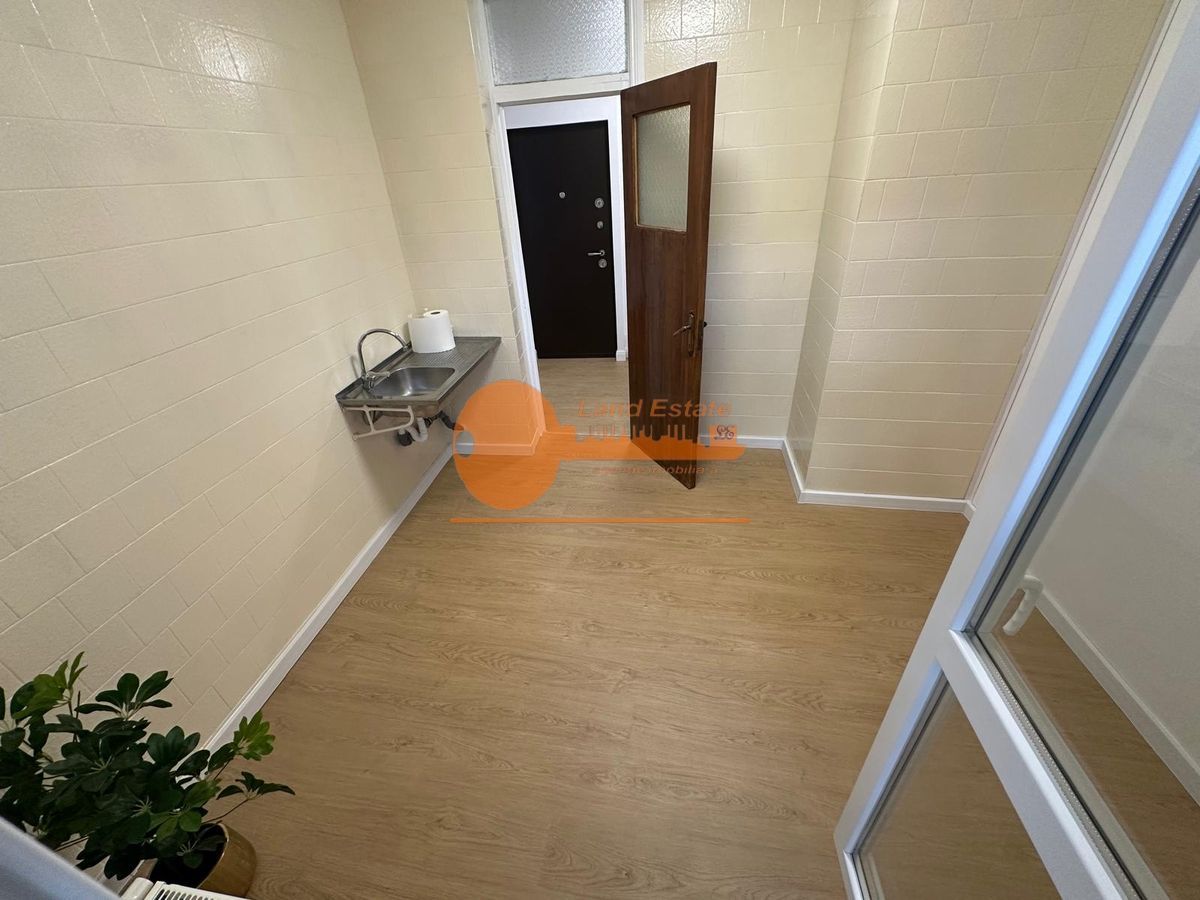 Apartament cu 2 camere in zona Piata Sudului-Bloc Reabilitat - Poză 8