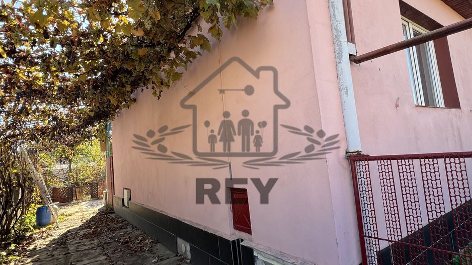 Casă tip Duplex 3 camere cu teren 468 mp zona Străzii Record/Terezian - Poză 2