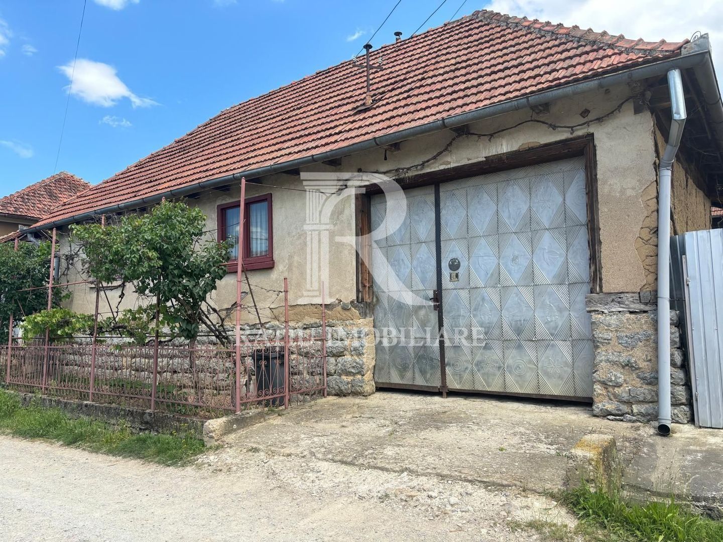 De vanzare | Casa veche in Cosdeni | Bihor | 23000  € - Poză 1