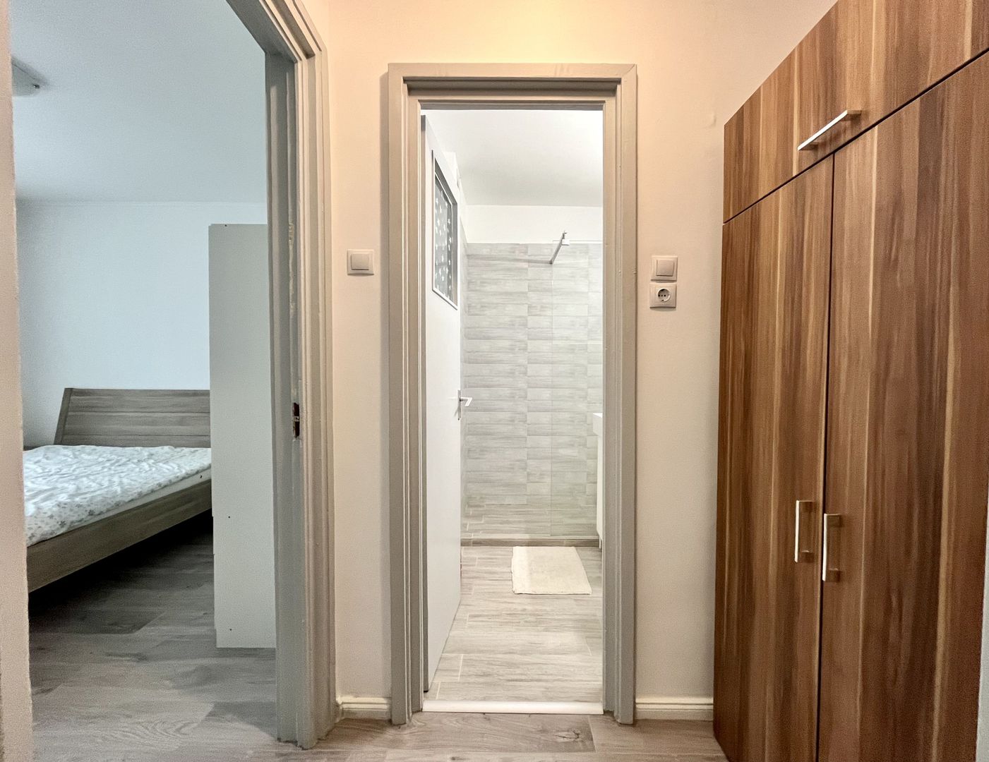 Apartament cu 2 camere, chiriaș inclus, în zona Centrala - Popa Șapcă - Poză 8