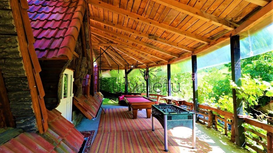 Pensiune de vânzare | 400 MPU | 10 Camere | Rasinari - Curmatura - Poză 41